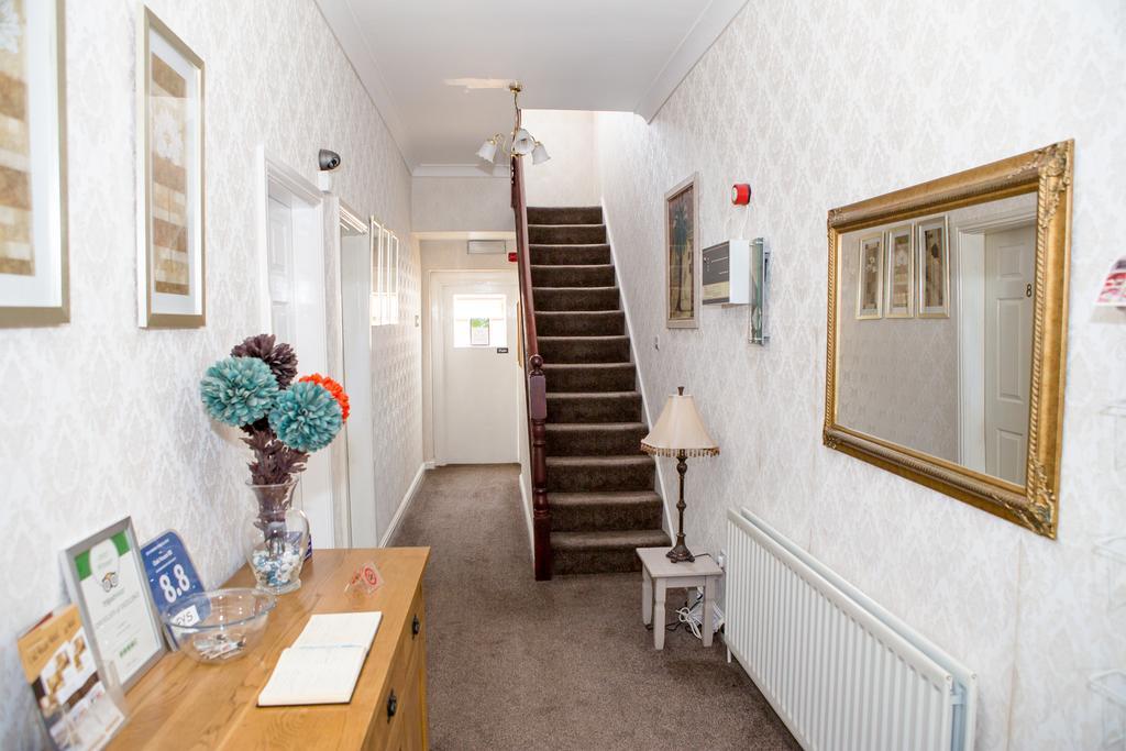 Oak House Bb Bed & Breakfast Oldham Bagian luar foto